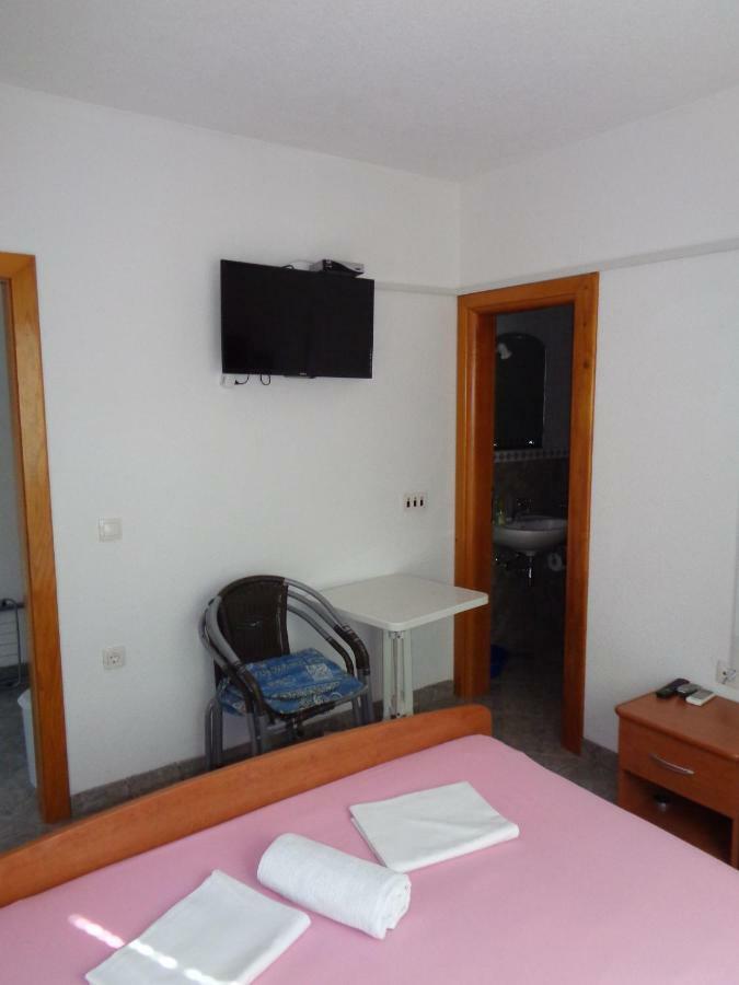 Apartments Rados Lokva Rogoznica Bagian luar foto
