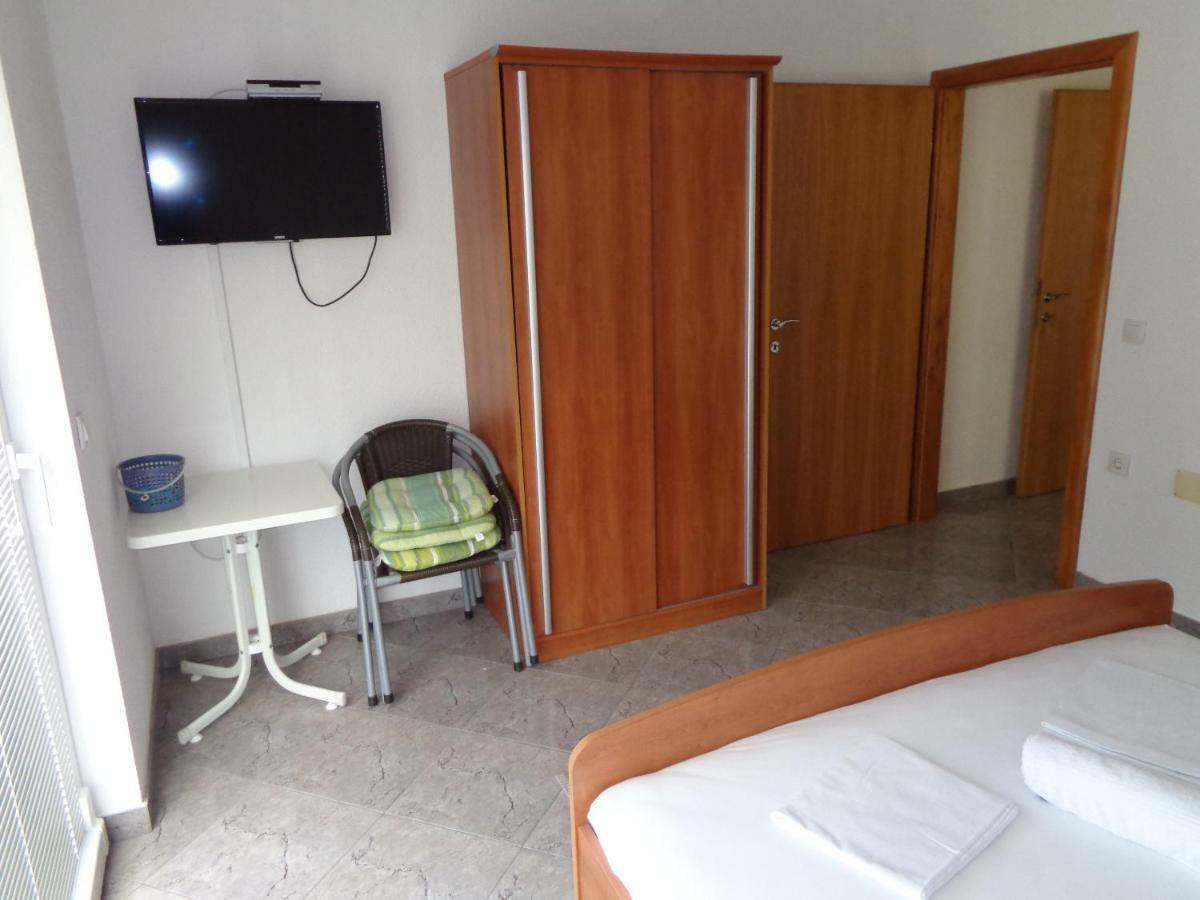 Apartments Rados Lokva Rogoznica Bagian luar foto