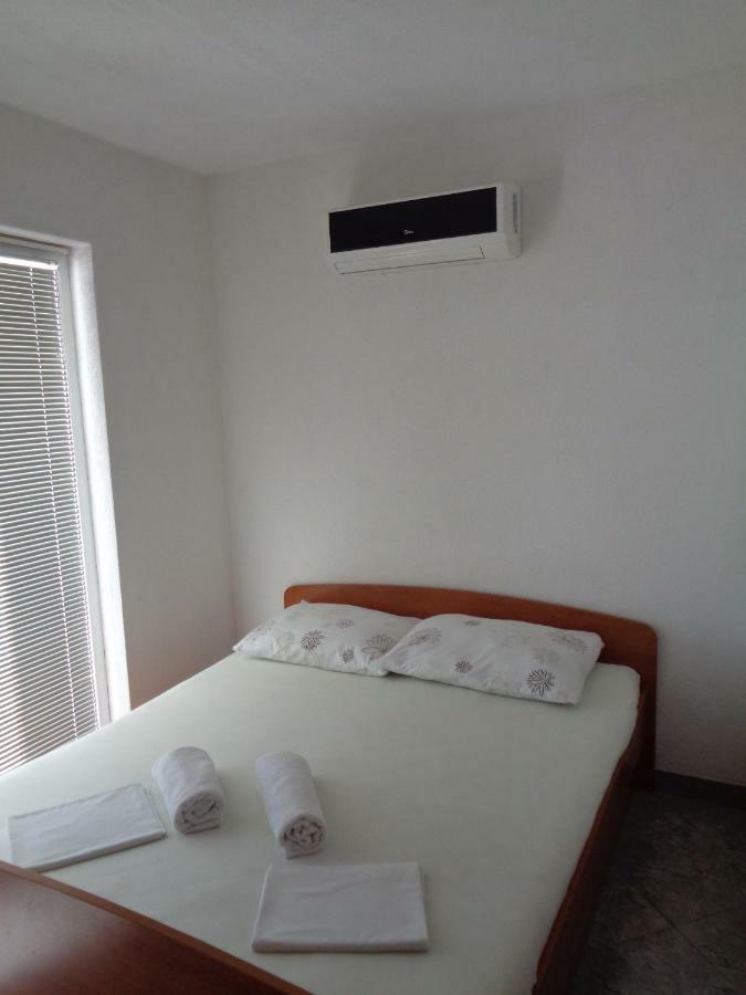 Apartments Rados Lokva Rogoznica Bagian luar foto