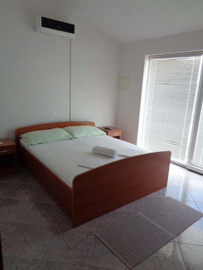 Apartments Rados Lokva Rogoznica Bagian luar foto