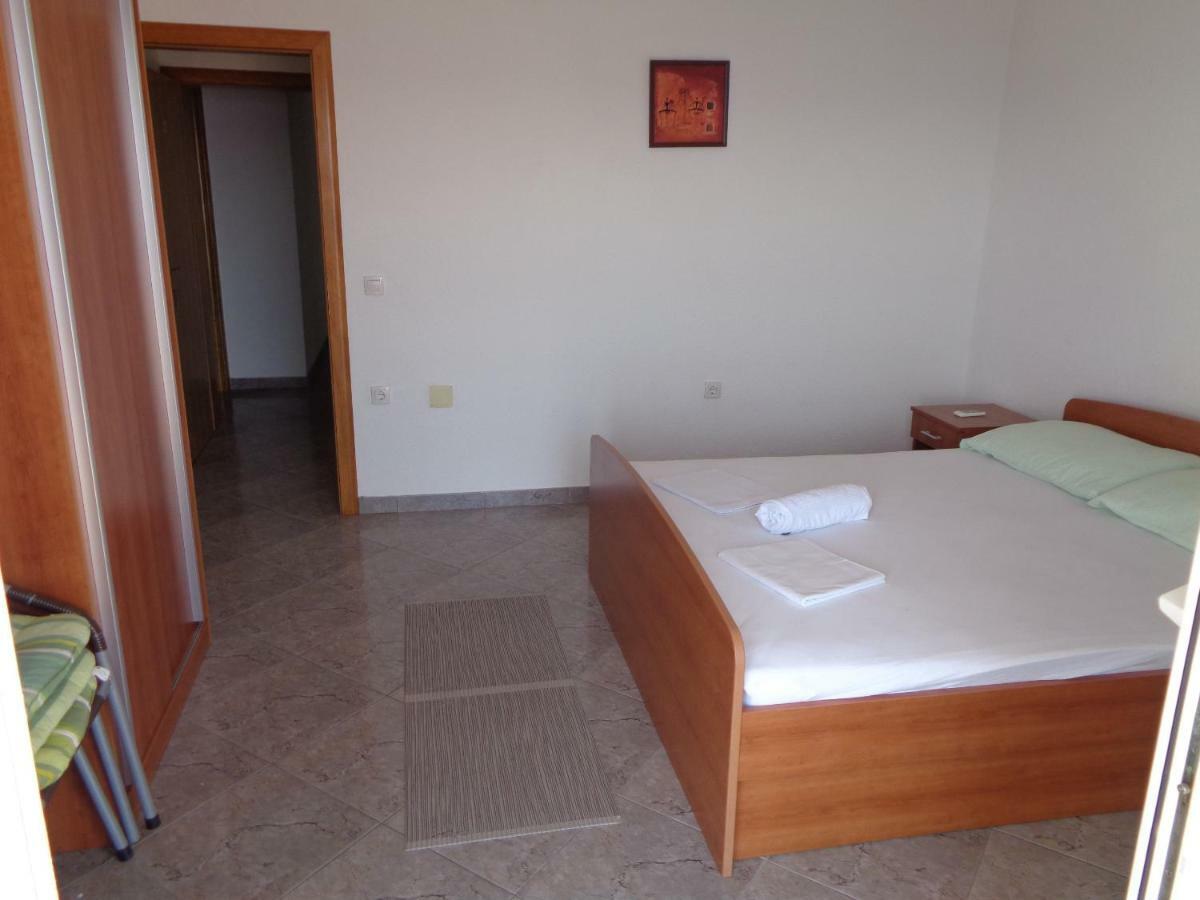 Apartments Rados Lokva Rogoznica Bagian luar foto